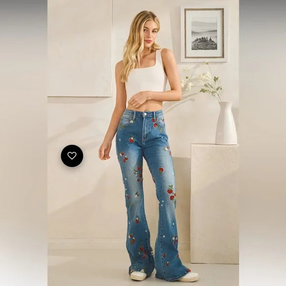 Oli & Hali STRAWBERRY EMBROIDERED DENIM PANTS - Picture 1 of 6